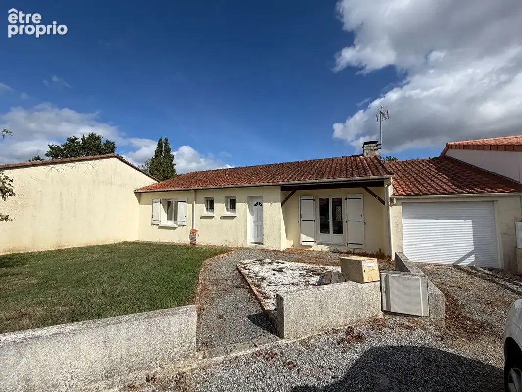 Maison à SAINT-PHILBERT-DE-GRAND-LIEU