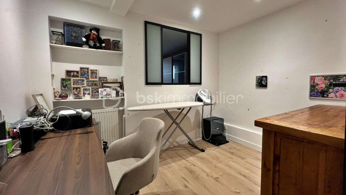 Appartement entièrement renové de 85.5m² - photo 7