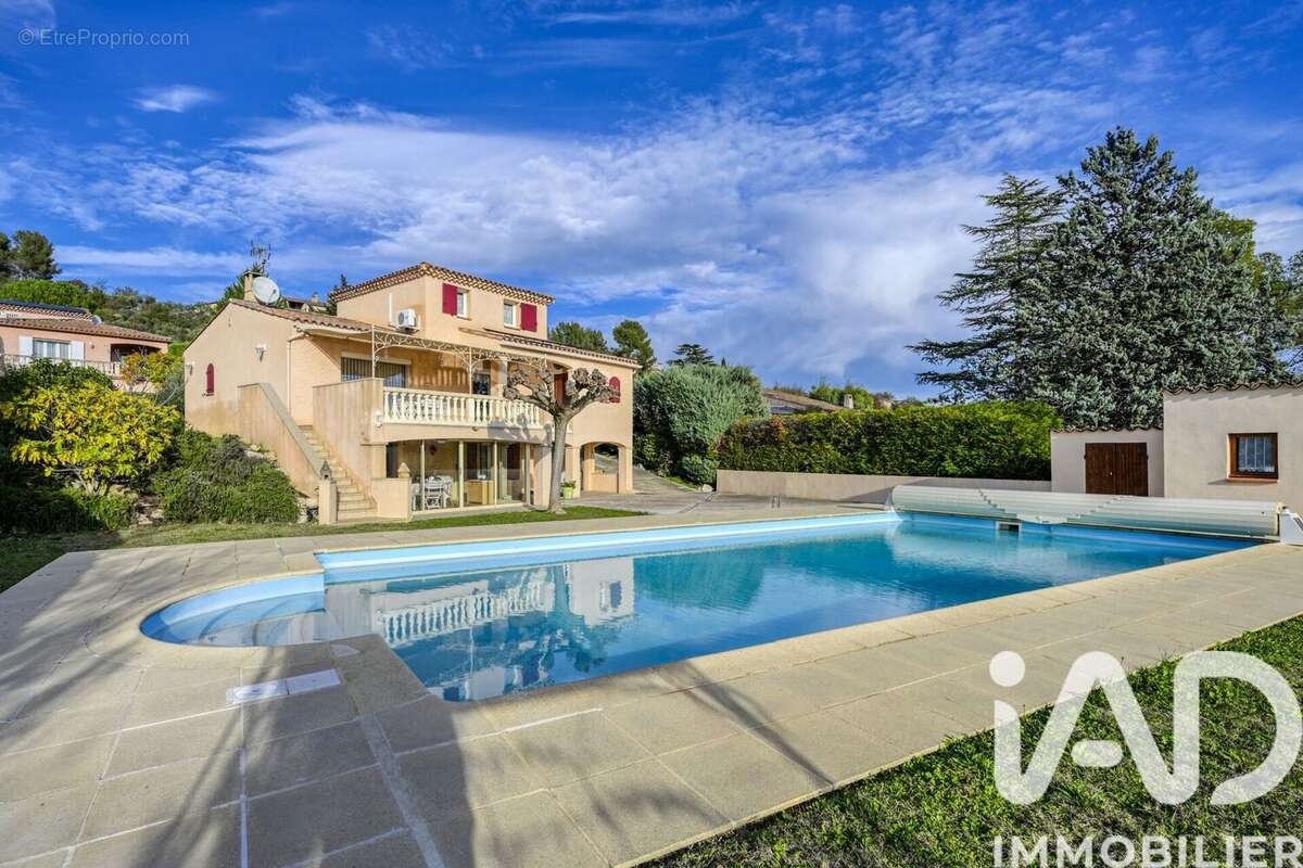 Photo 2 - Maison à MANOSQUE