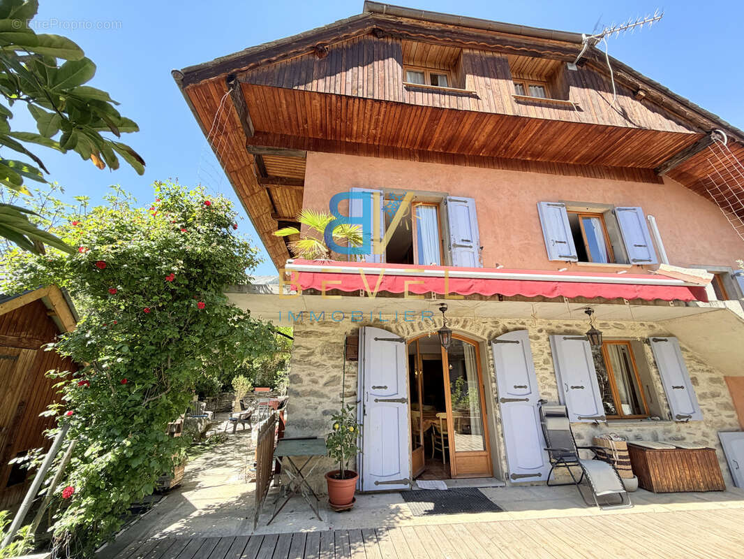 Maison à SAINT-JEAN-DE-MAURIENNE