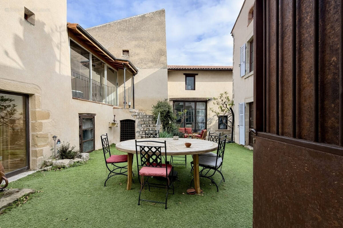 Maison à LA SAUVETAT