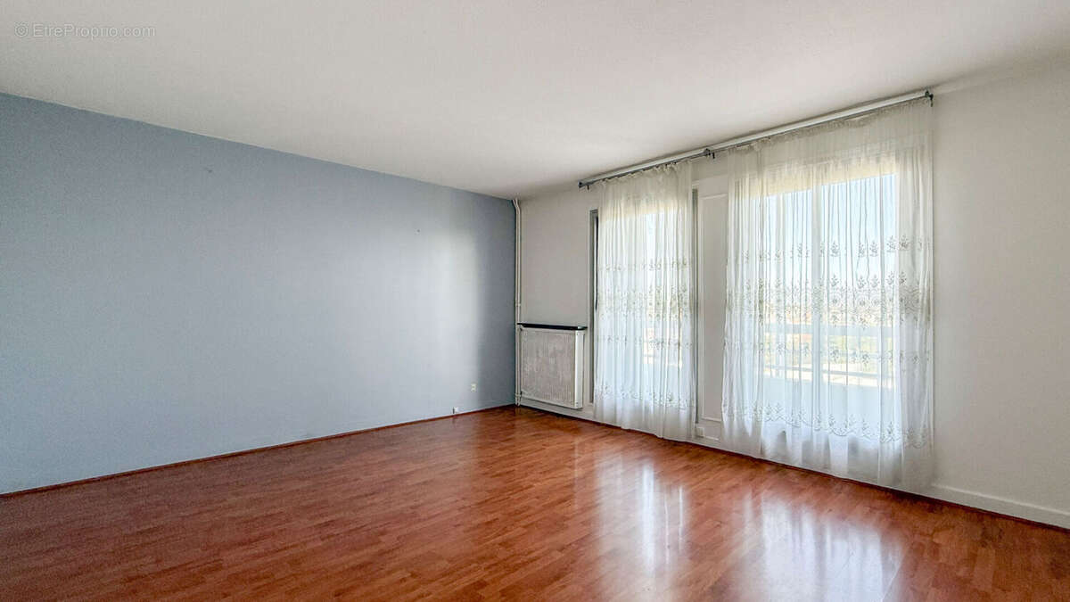Appartement à MONTREUIL