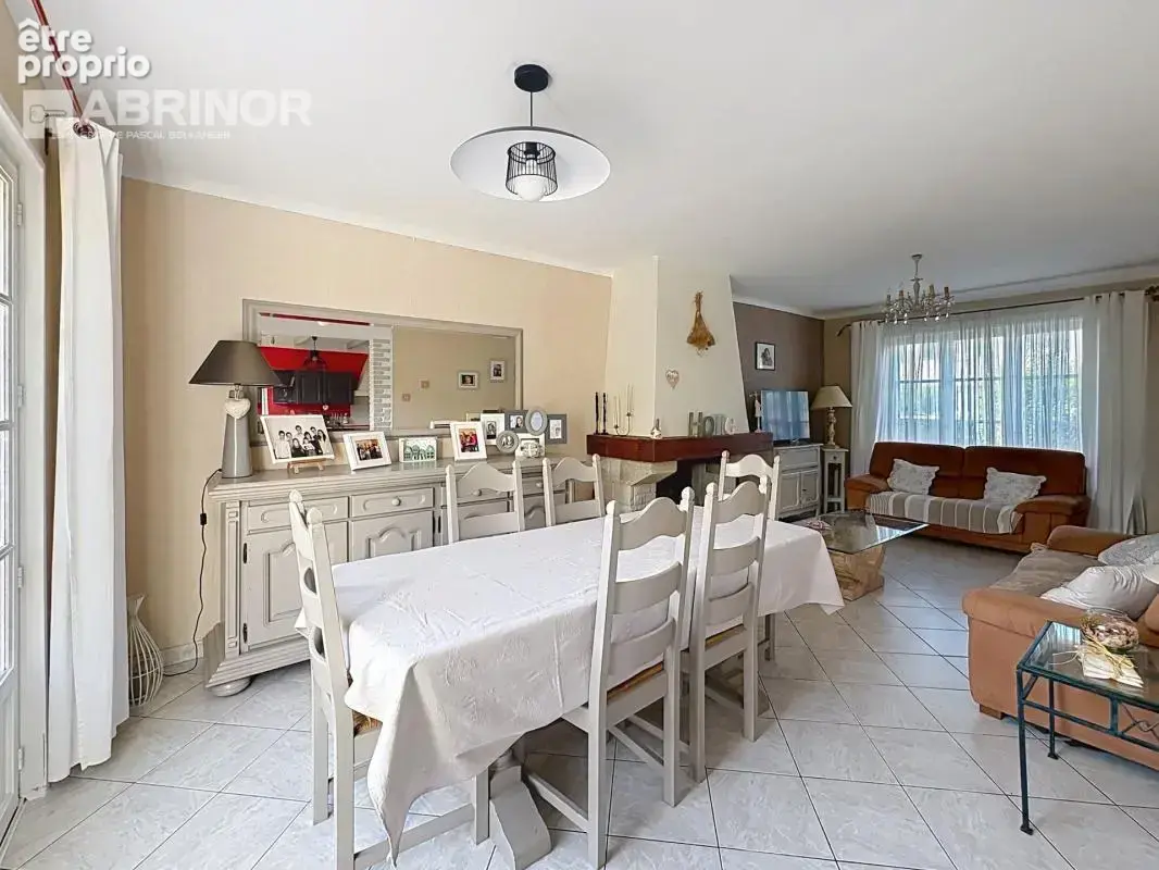 Maison style Twin - 4 chambres - jardin - garage - photo 5