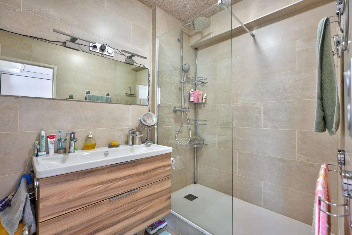 Appartement à LYON-6E