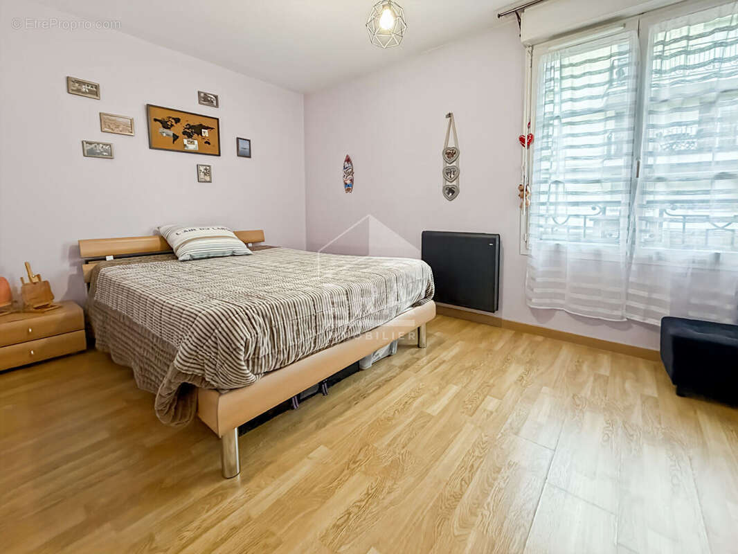 Appartement à SAINT-FARGEAU-PONTHIERRY