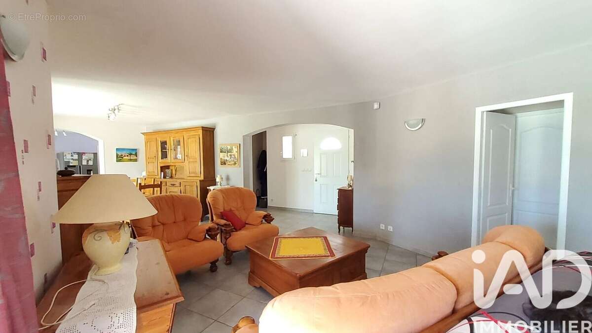 Photo 9 - Maison à MEYNES