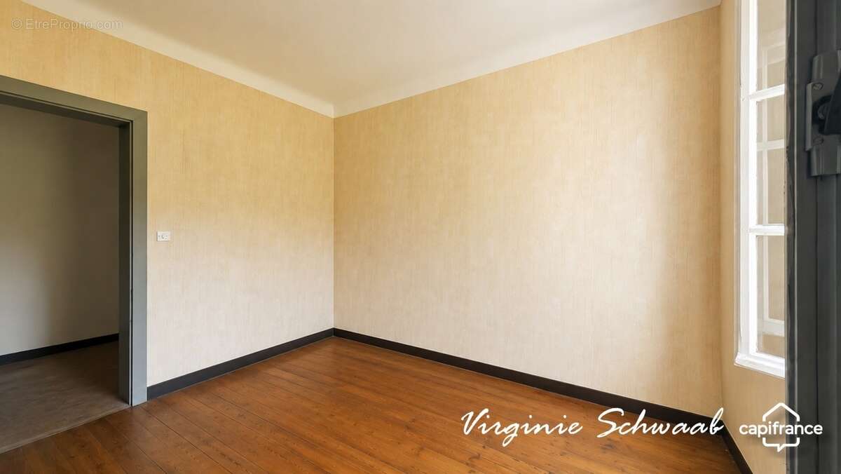 POUILLON (40) Maison de caractère 14 pièces – 9 chambres – Dépendances – 1 hectare de terrain - photo 18