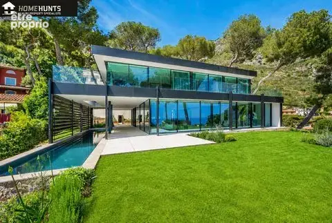 Maison à EZE