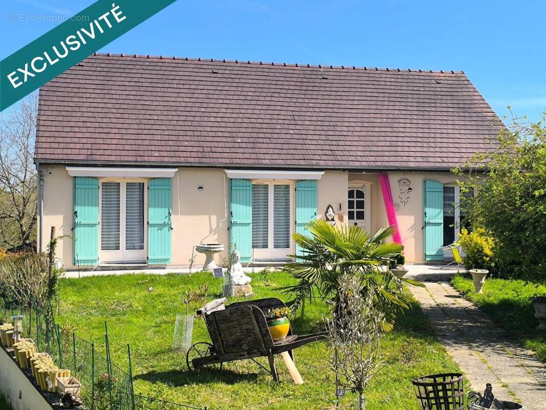 Photo 1 - Maison à POUZY-MESANGY