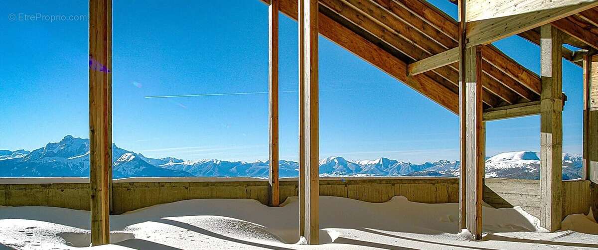 Appartement à SAINT-HONORE