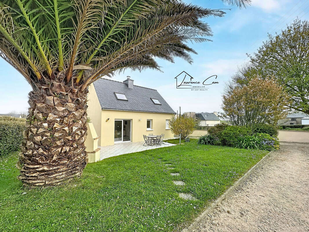 Maison à PLOUGUERNEAU