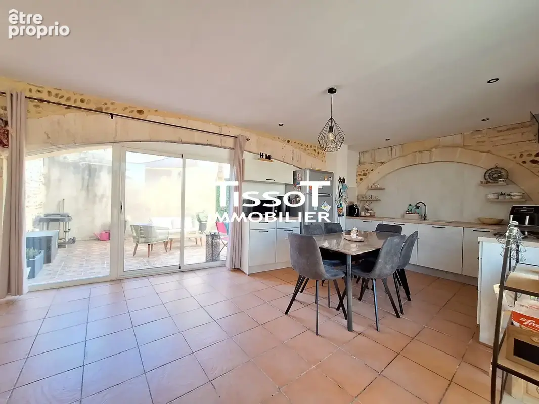 Maison 4 pièces 118 m² à vendre à Bouillargues (30230) - photo 2