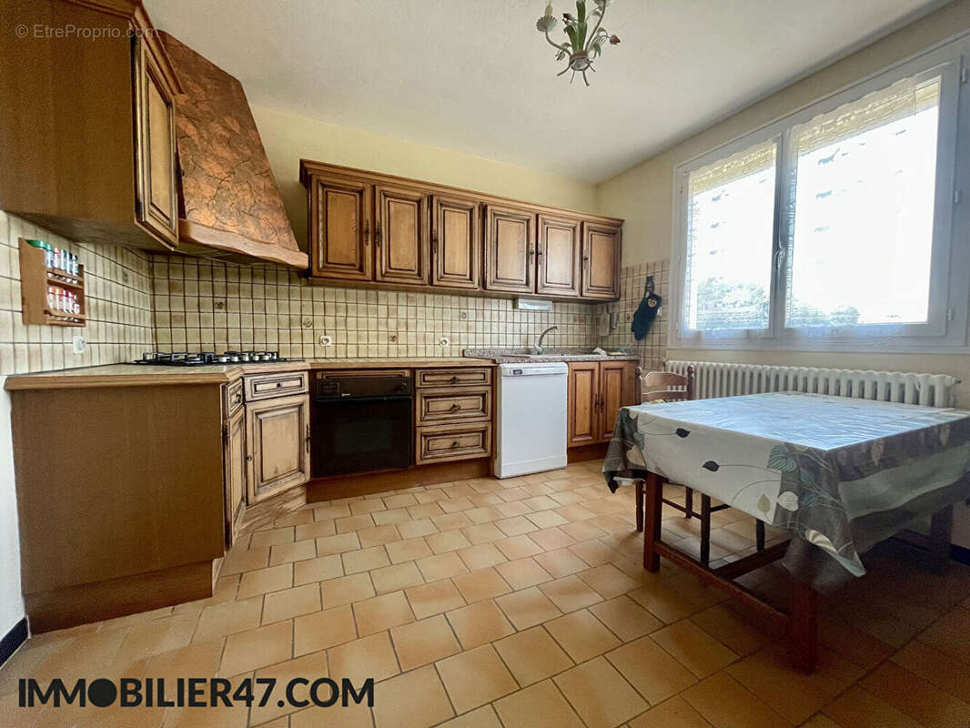 Maison à MONTPEZAT
