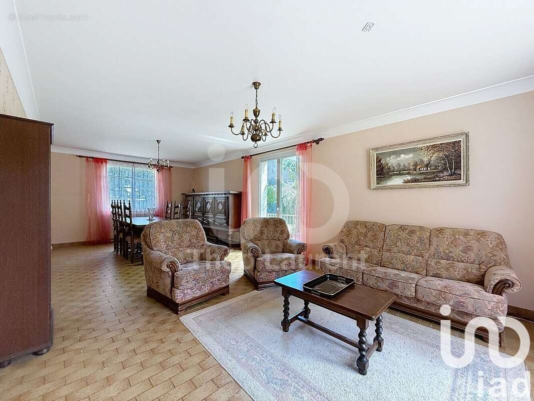 Photo 5 - Maison à LA CHAPELLE-LAUNAY