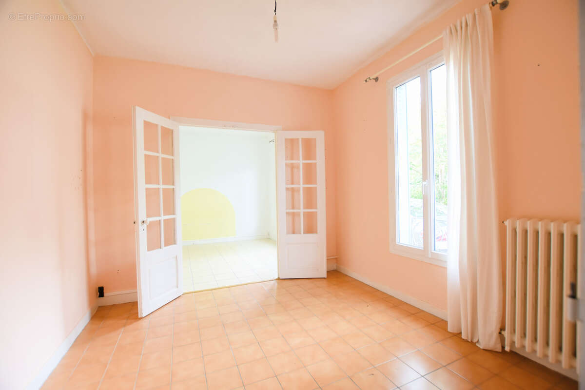 Maison à MAULE