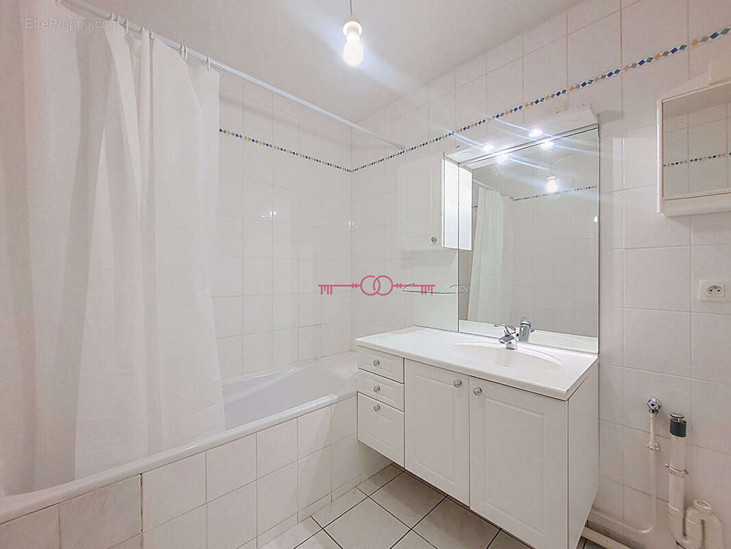 Appartement Reims hyper centre ville - extérieur- 98 m2 - photo 9