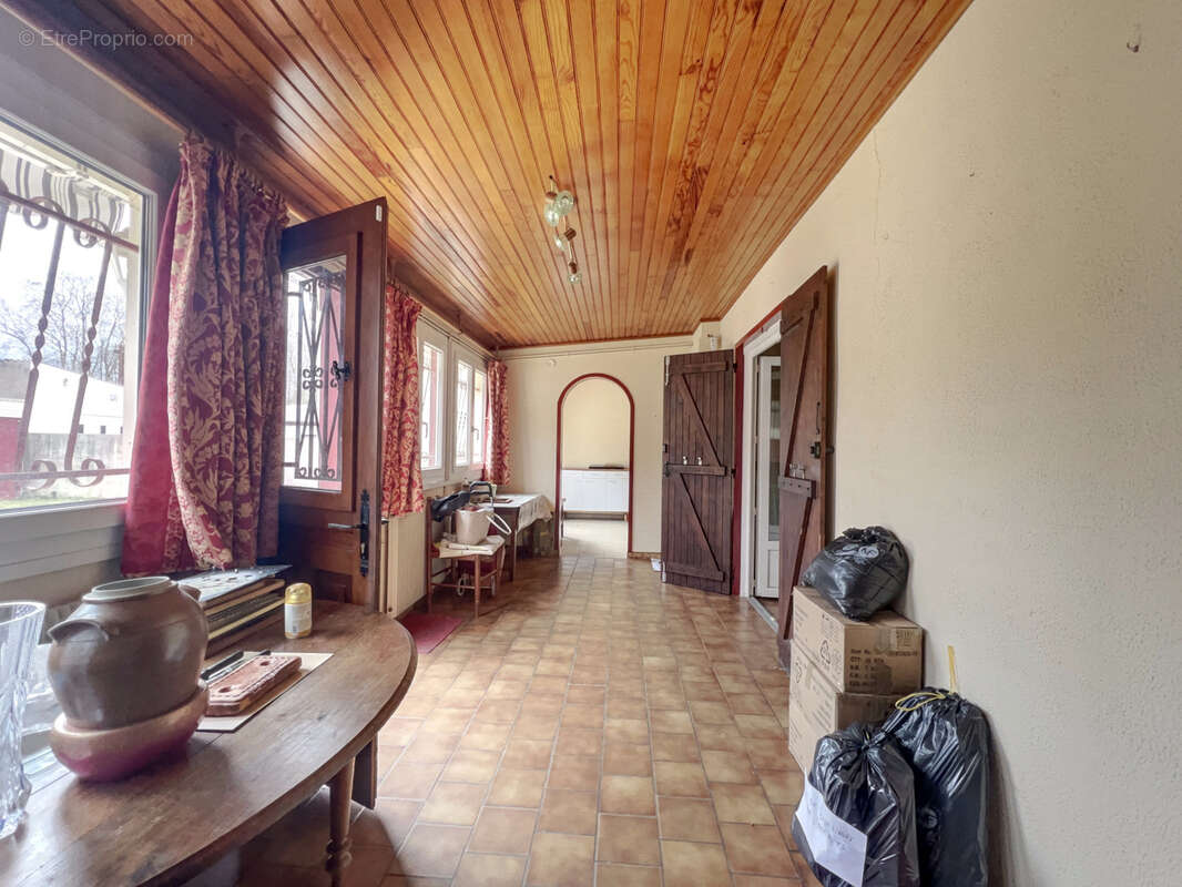 Maison à VILLENAVE-D&#039;ORNON