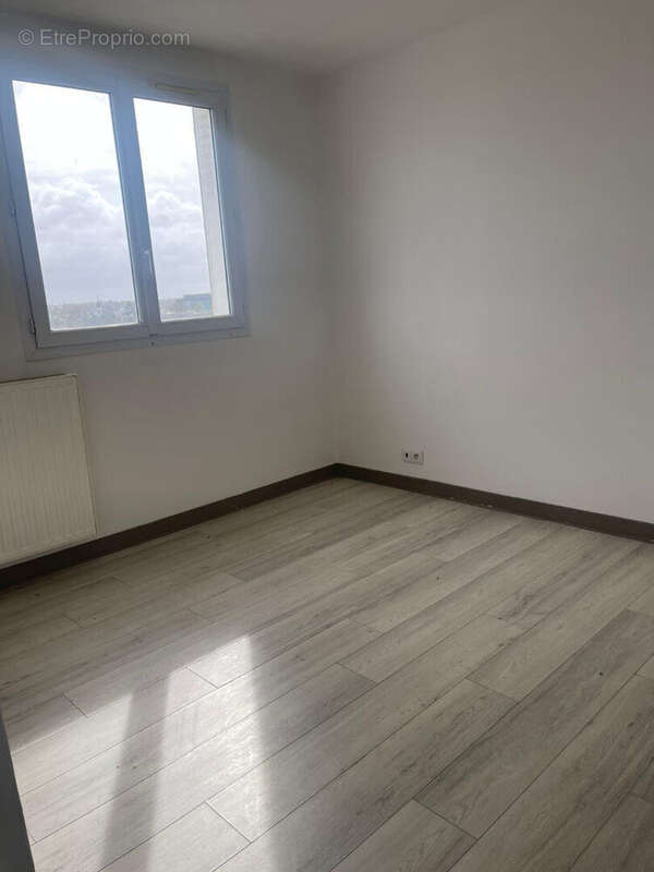 Appartement à MELUN