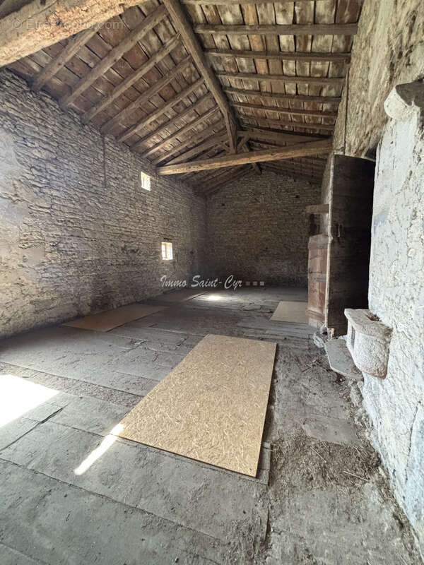 Maison à SAINT-DIDIER-AU-MONT-D'OR