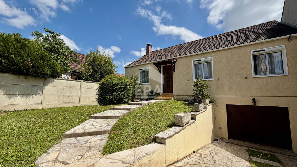 Maison à VIRY-CHATILLON