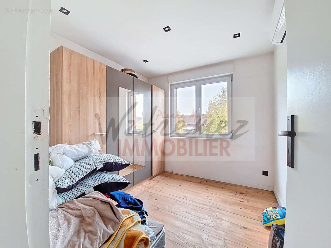 Maison à FRESNES-SUR-ESCAUT