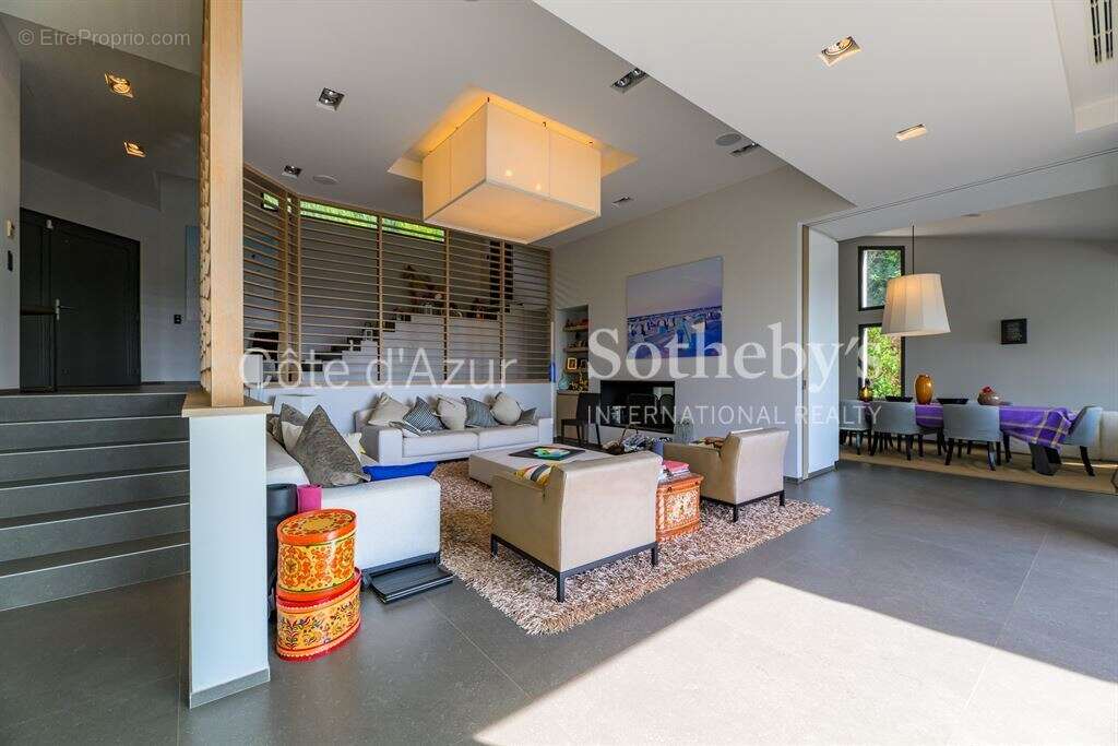 Maison à LA CROIX-VALMER