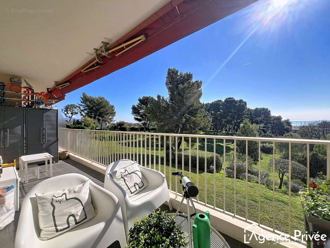 Terrasse - Appartement à CAGNES-SUR-MER