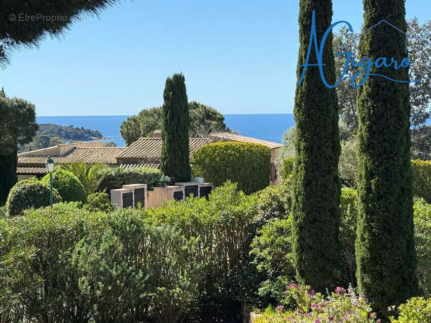 Appartement à LA CROIX-VALMER