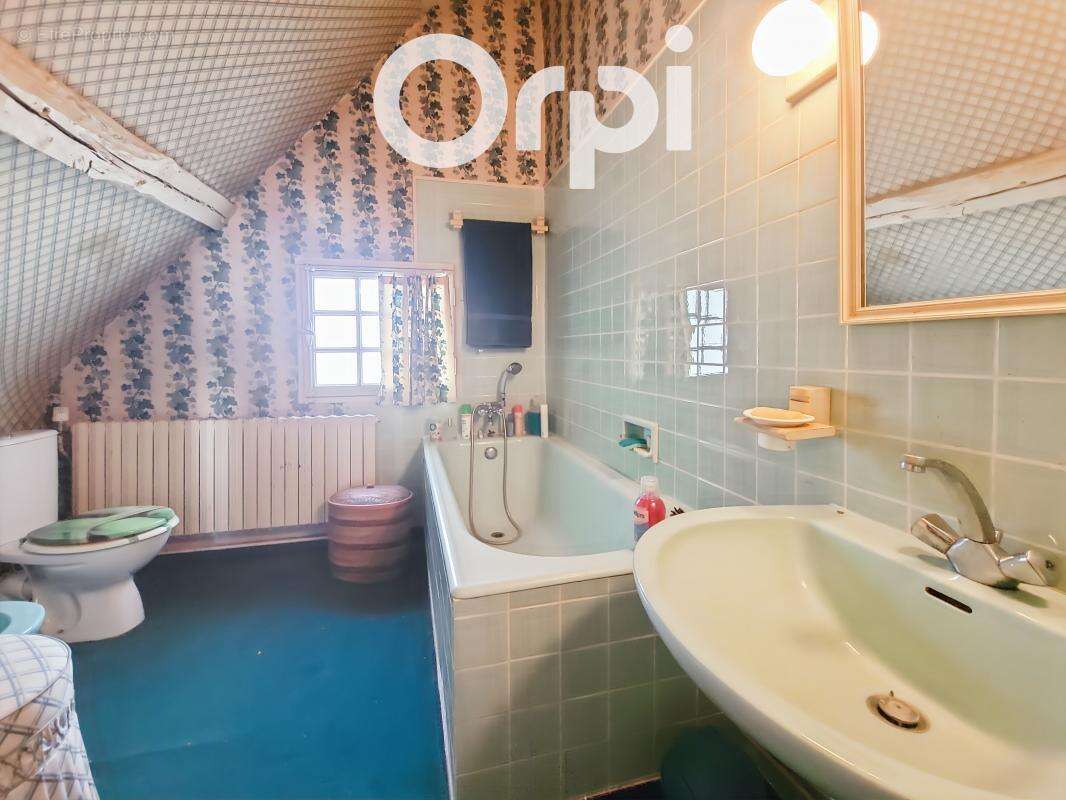 Maison à BAILLEUL-LE-SOC