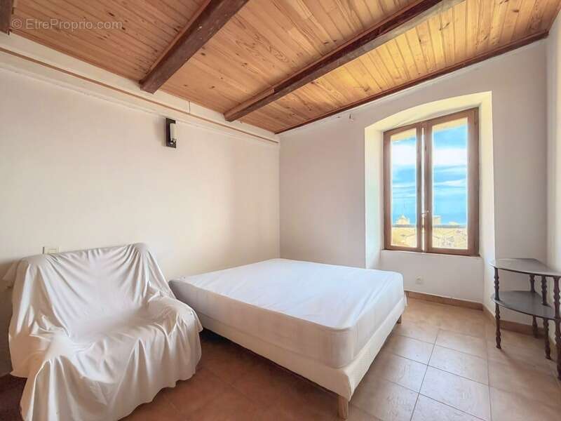 Appartement à LINGUIZZETTA