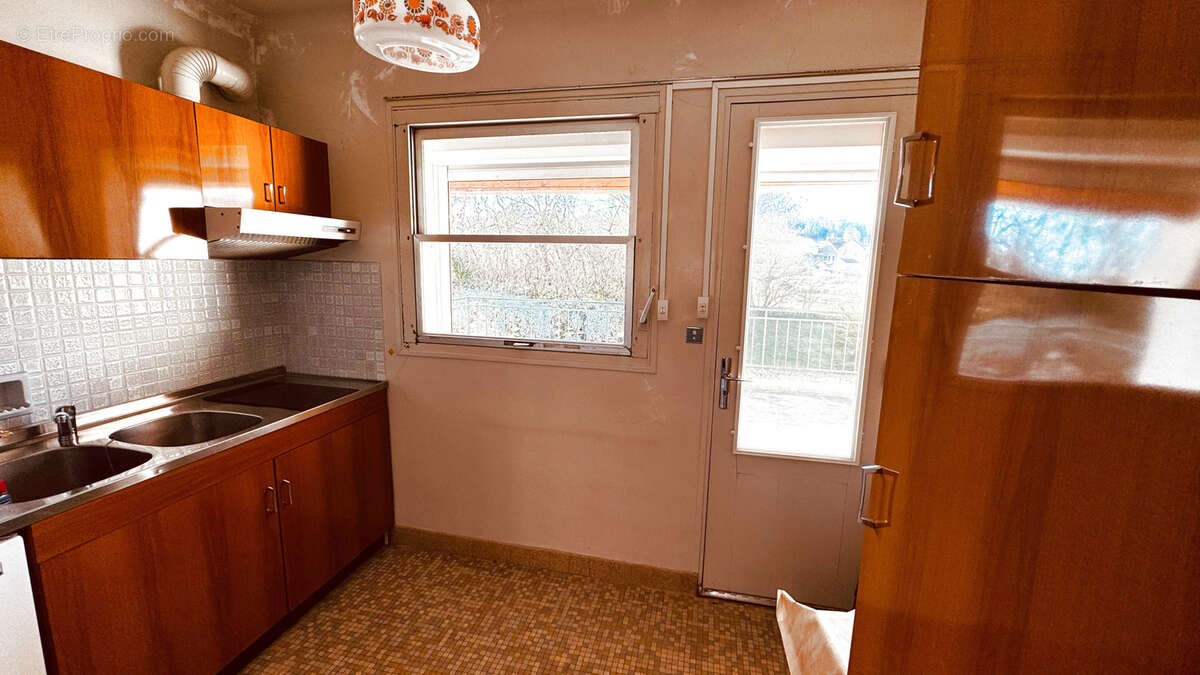 Maison de campagne situé à ASQUINS spacieuse au prix de 208  650 €. - photo 17