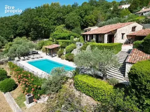 Maison 8 pièces 202 m² à vendre à Seillans (83440) - photo 2
