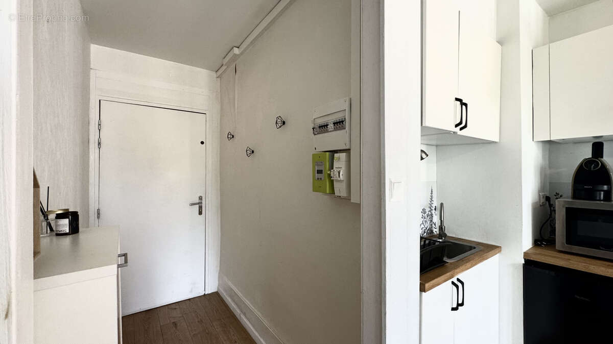 Studio meublé de 21,70 m2 au Grand Hôtel   Hyper centre d'Aix-les-Bains - photo 8