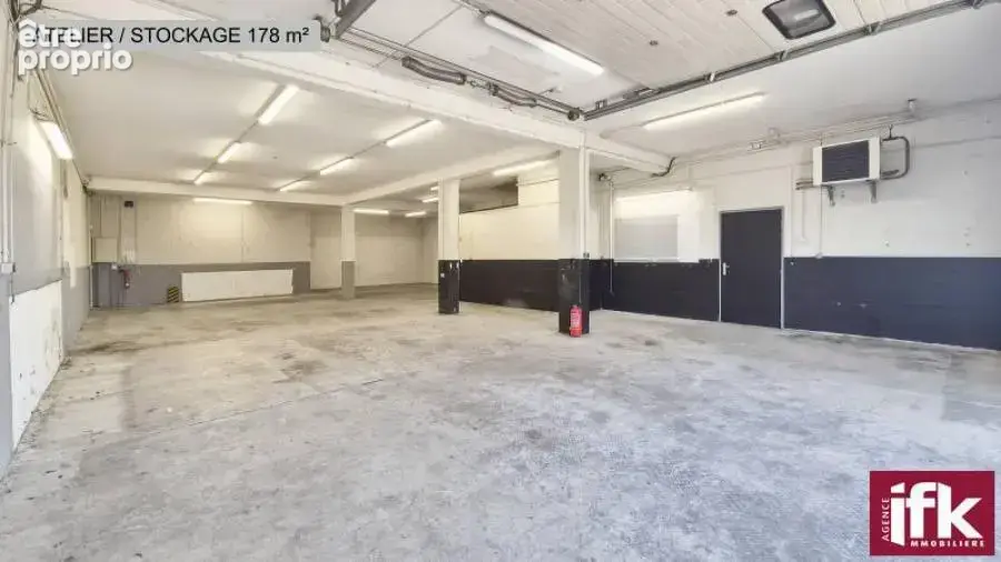 ENSEMBLE IMMOBILIER de 609 m² : Local commercial + Appartement - photo 11