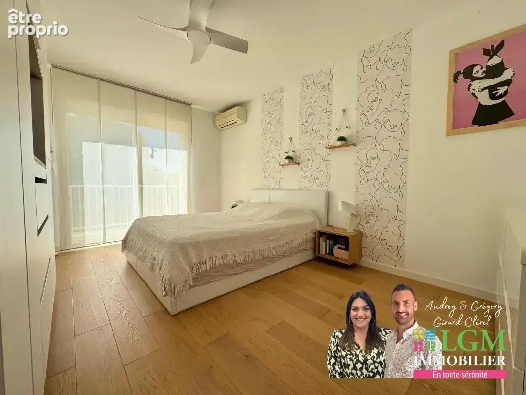 LAVÉRUNE – 4 chambres, piscine et un intérieur qui surprend - photo 6