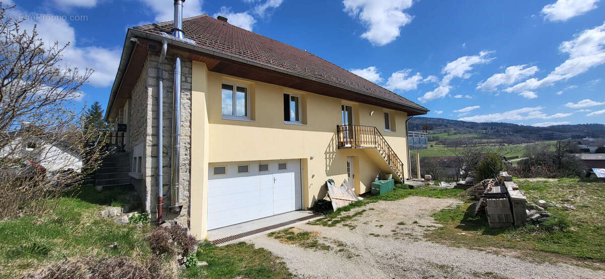 Maison à SAINT-GORGON-MAIN