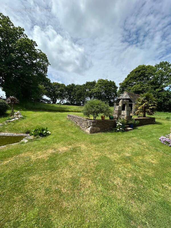 Maison à PLOUGONVEN