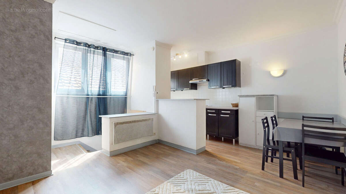 Appartement à MOULINS