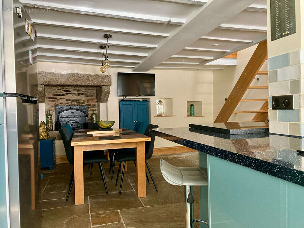 Maison à LE BUSSEAU