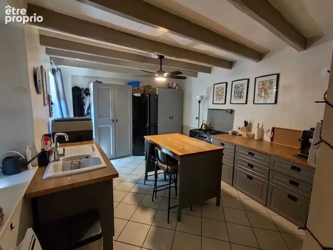 Jolie maison de 2 chambres avec grand jardin et grange, près de Civray - photo 3