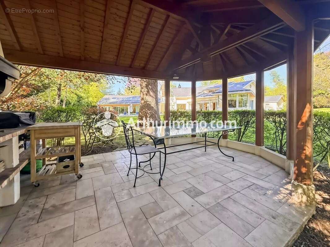 Maison à SOISY-SUR-SEINE