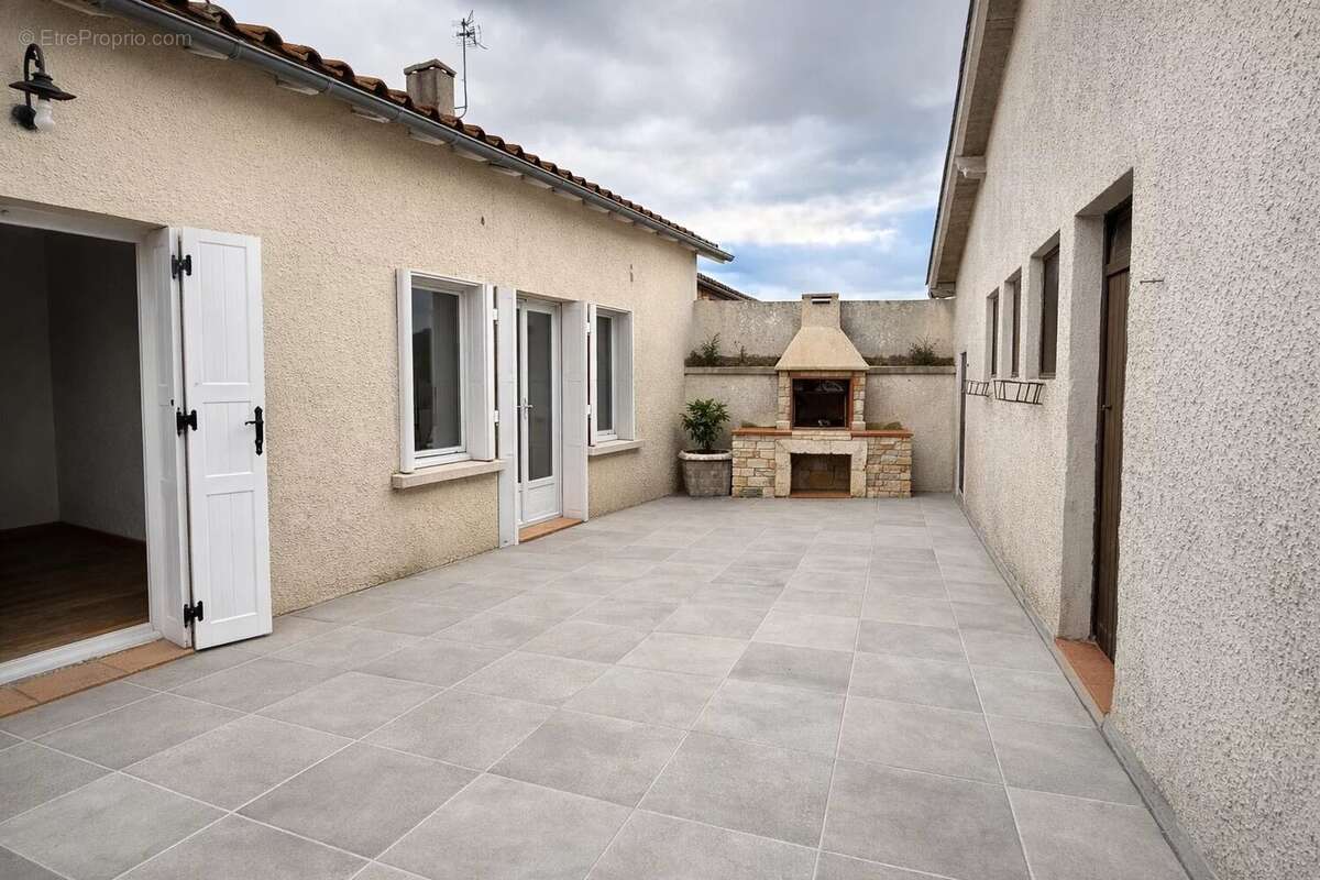 Appartement à AIGNAN