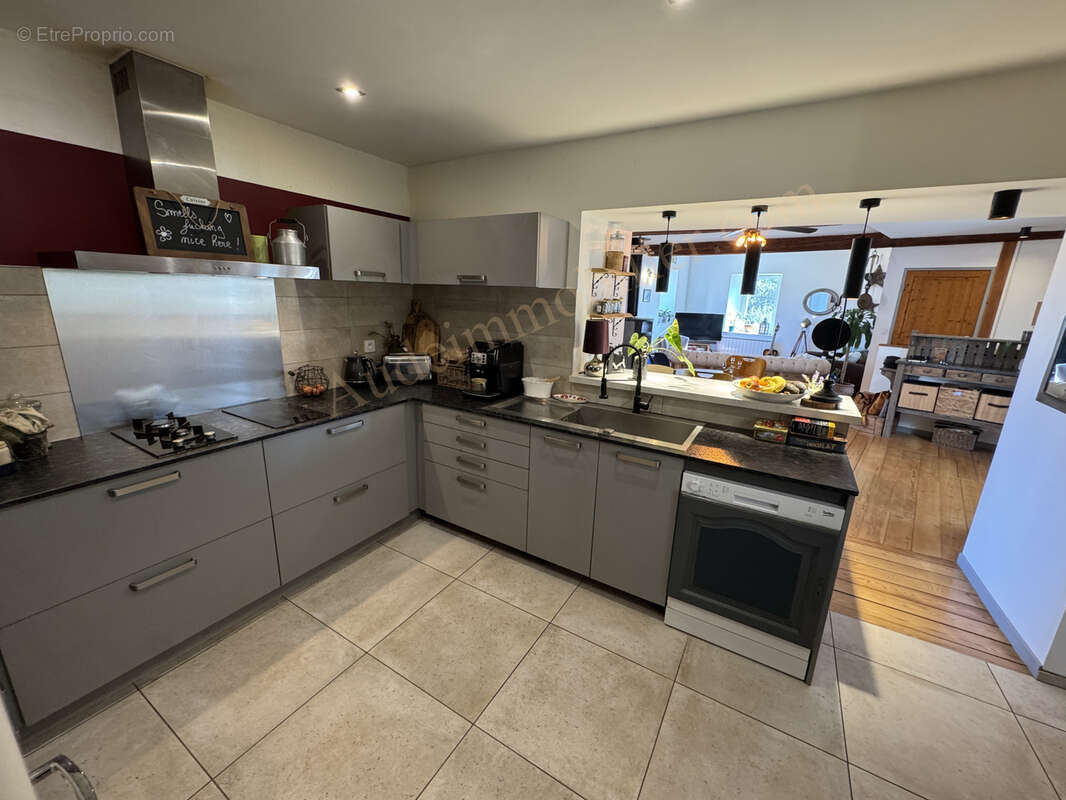 Maison à SAINT-HILAIRE