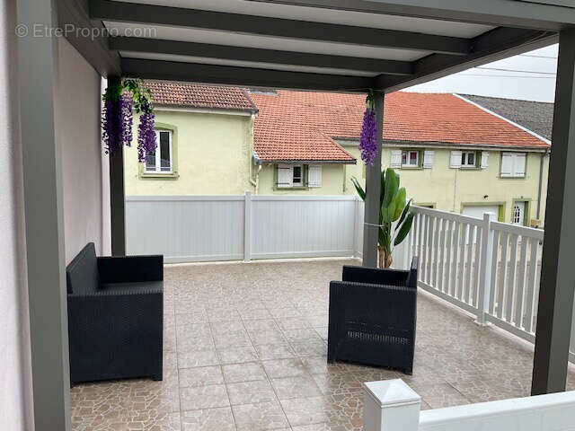 Maison à CONTREXEVILLE