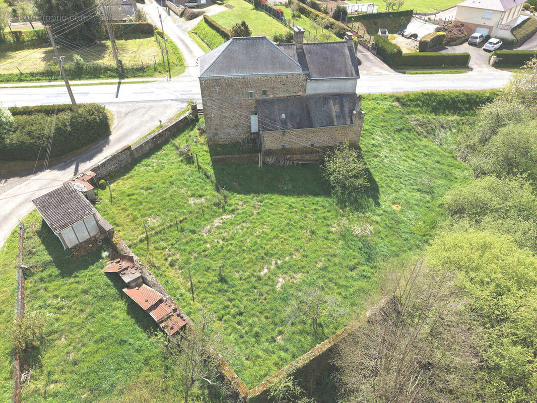 Maison à GORRON