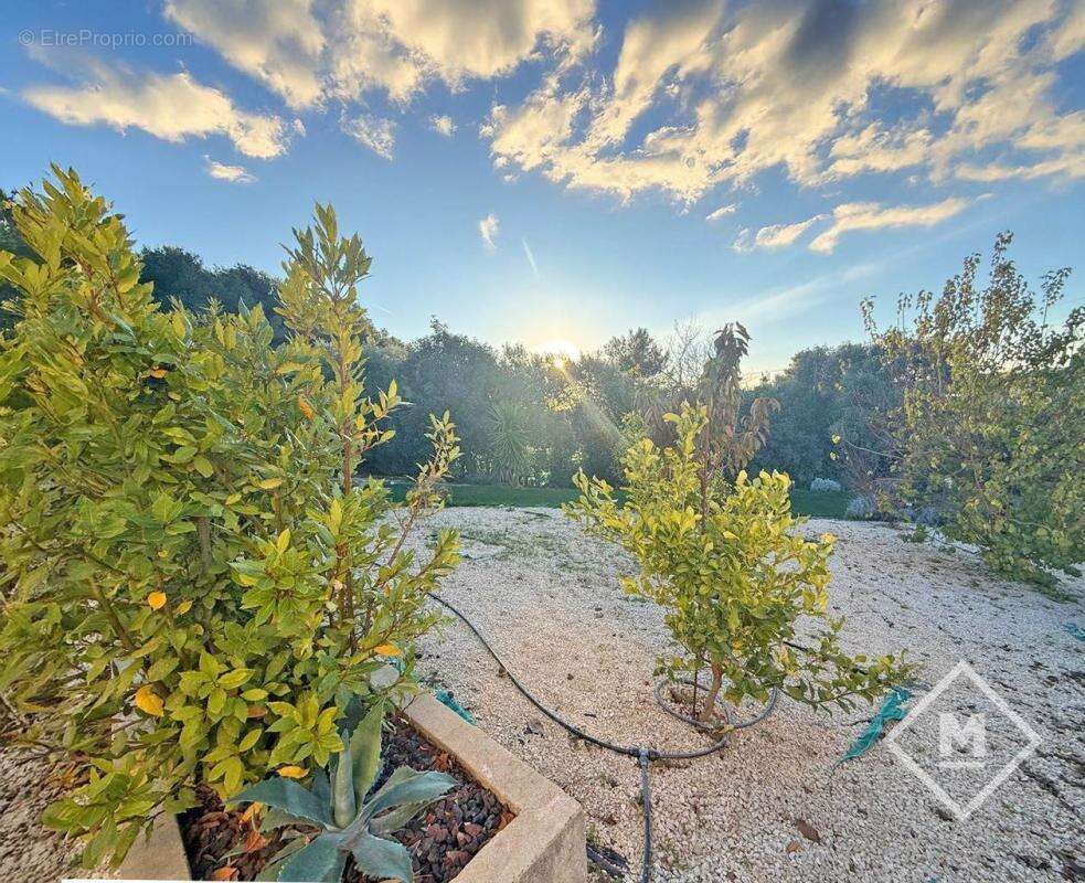 Maison à SEPTEMES-LES-VALLONS