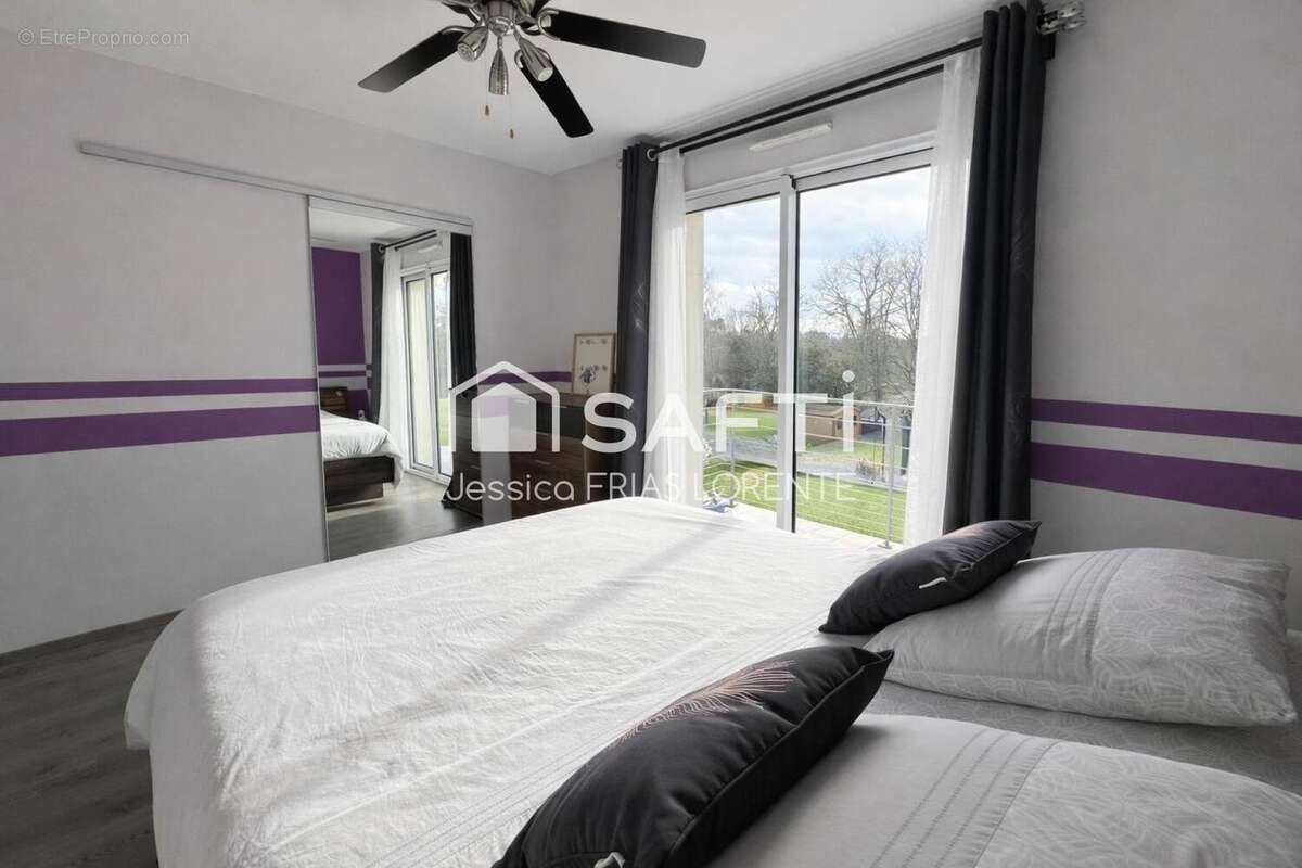 Photo 3 - Maison à FARGUES-SAINT-HILAIRE