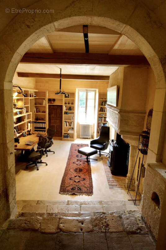 STUDY - Maison à MOUTON