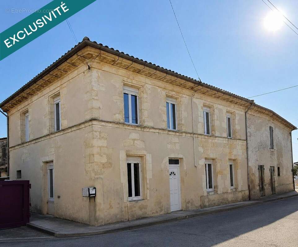 Photo 2 - Maison à SAINT-ESTEPHE