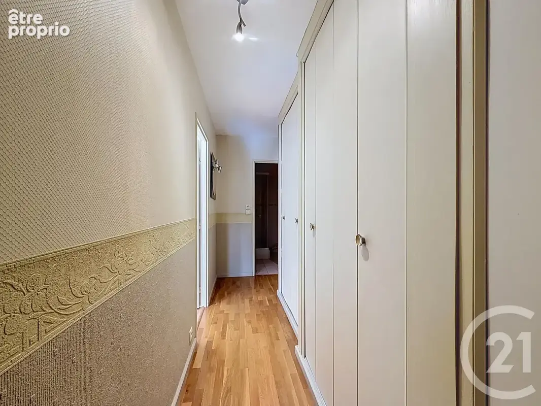Appartement 4 pièces 81 m² à vendre à Chartres (28000) - photo 12
